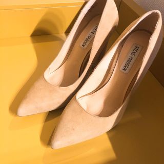 スティーブマデン(Steve Madden)のスティーブマデン　ベージュ　パンプス(ハイヒール/パンプス)