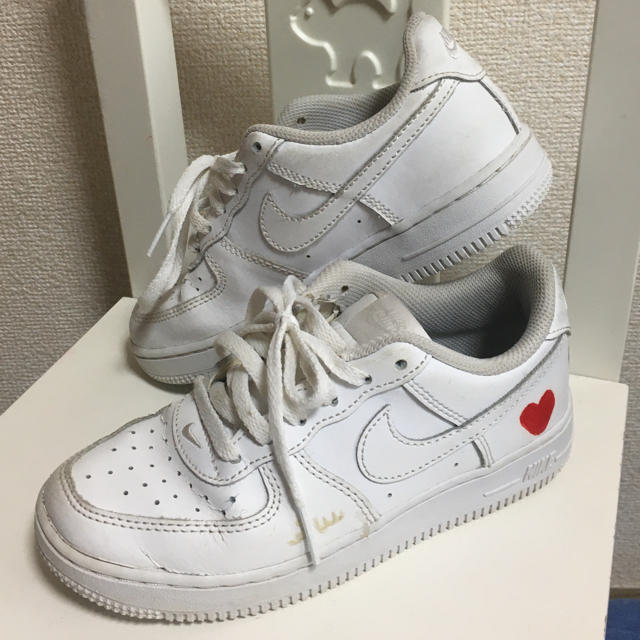 NIKE(ナイキ)のエアフォース1 19cm キッズ/ベビー/マタニティのキッズ靴/シューズ(15cm~)(スニーカー)の商品写真