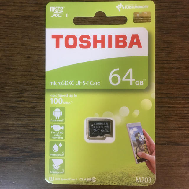 東芝(トウシバ)のmicrosd カード 64GB スマホ/家電/カメラのスマートフォン/携帯電話(その他)の商品写真