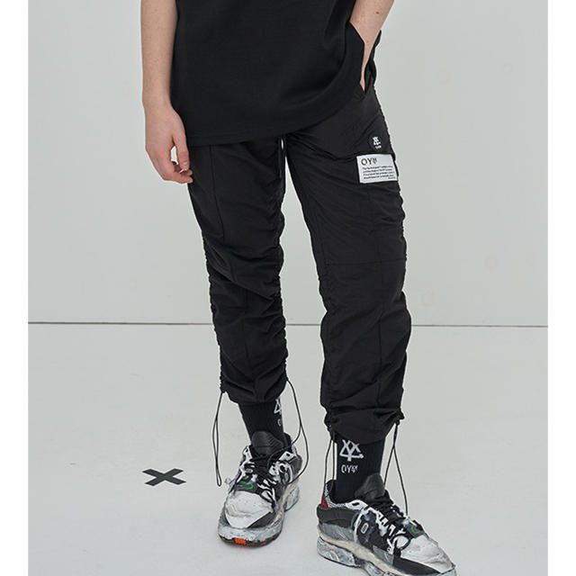 OY ストリングナイロントラックパンツ/ジョガーパンツ メンズのパンツ(ワークパンツ/カーゴパンツ)の商品写真