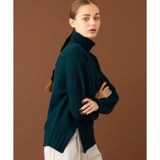 ユナイテッドアローズ(UNITED ARROWS)のユナイテッドトウキョウ  タートルネック ニット グリーン (ニット/セーター)