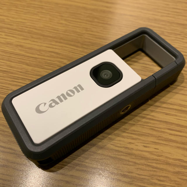 Canon(キヤノン)のCanon iNSPiC rec フェイスジャケット SD 64GB 付き スマホ/家電/カメラのカメラ(コンパクトデジタルカメラ)の商品写真