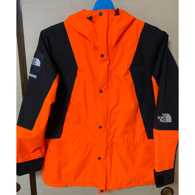 シュプリーム　North Face  mountain parkaorange