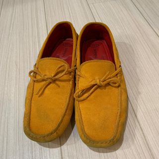 トッズ(TOD'S)のトッズ　ドライビングシューズ　オレンジ　フェラーリモデル(デッキシューズ)