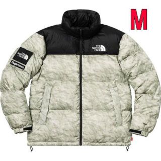 シュプリーム(Supreme)のMサイズ Supreme Paper Print Nuptse Jacket(ダウンジャケット)