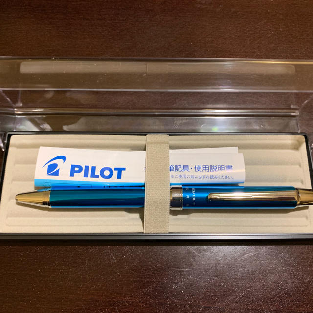 PILOT(パイロット)のパイロット ボールペン インテリア/住まい/日用品の文房具(ペン/マーカー)の商品写真