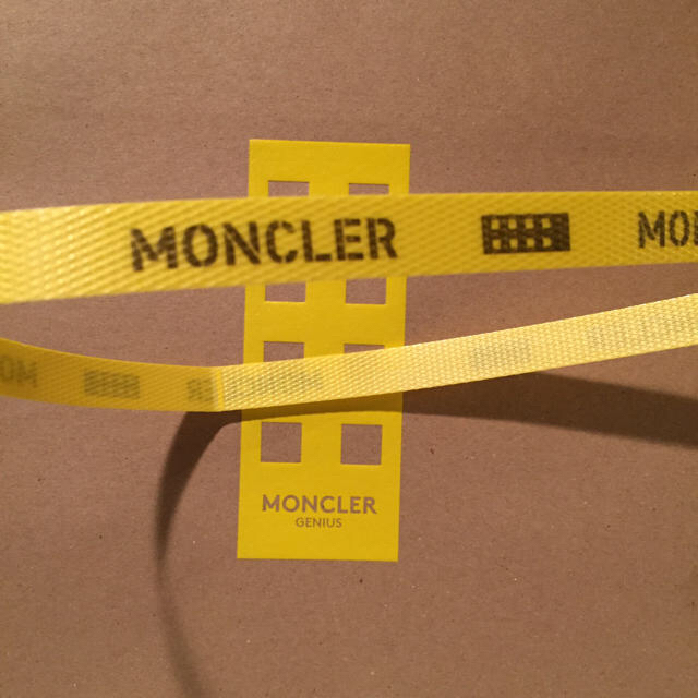 MONCLER(モンクレール)のMONCLER 紙ショッパー レディースのバッグ(ショップ袋)の商品写真
