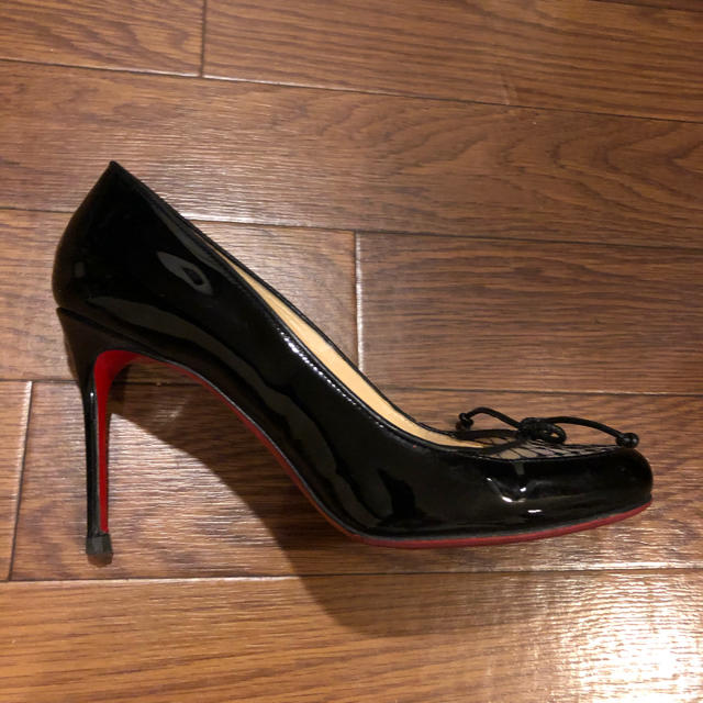 Christian Louboutin(クリスチャンルブタン)のルブタン   パンプス　37 レディースの靴/シューズ(ハイヒール/パンプス)の商品写真