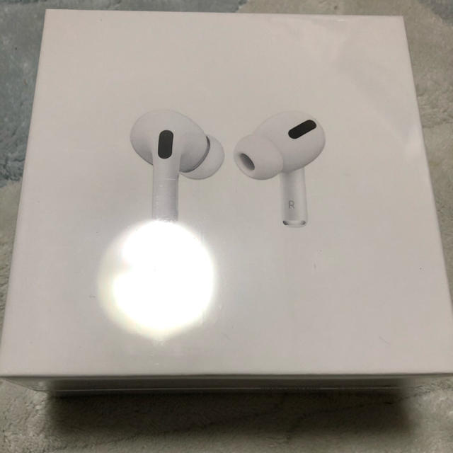 Apple AirPods pro エアーポッズプロ　新品