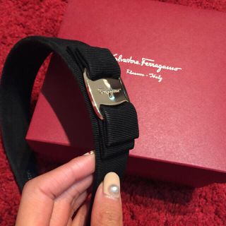 サルヴァトーレフェラガモ(Salvatore Ferragamo)のferragamo カチューシャ♡(カチューシャ)