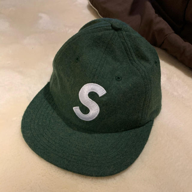 シュプリーム すける S logo スウェード キャップ シュプリーム すける S logo スウェード キャップ