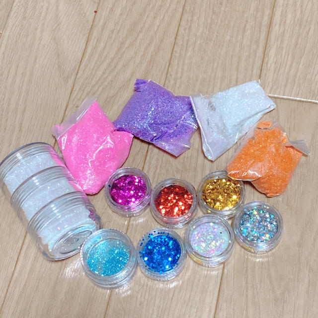 ラメ　ハンドメイド　ネイル　レジン ハンドメイドの素材/材料(各種パーツ)の商品写真