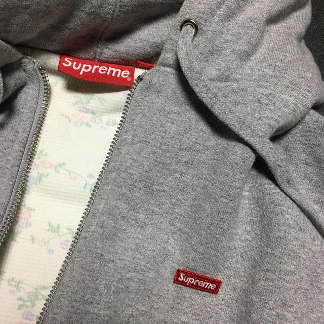 Supreme Small Box Thermal Zip Up gray S