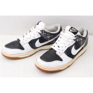 ナイキ(NIKE)のナイキ DUNK LOW White Black Gum 白×黒 チェック柄(スニーカー)