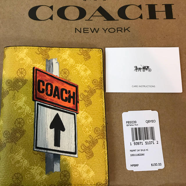COACH コーチ メンズパスポートケース イエロー黄色 旅行用品