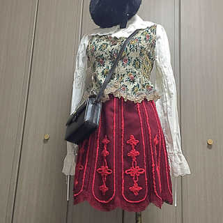ジェーンマープル(JaneMarple)のジェーンマープル刺繍柄スカート(ミニスカート)