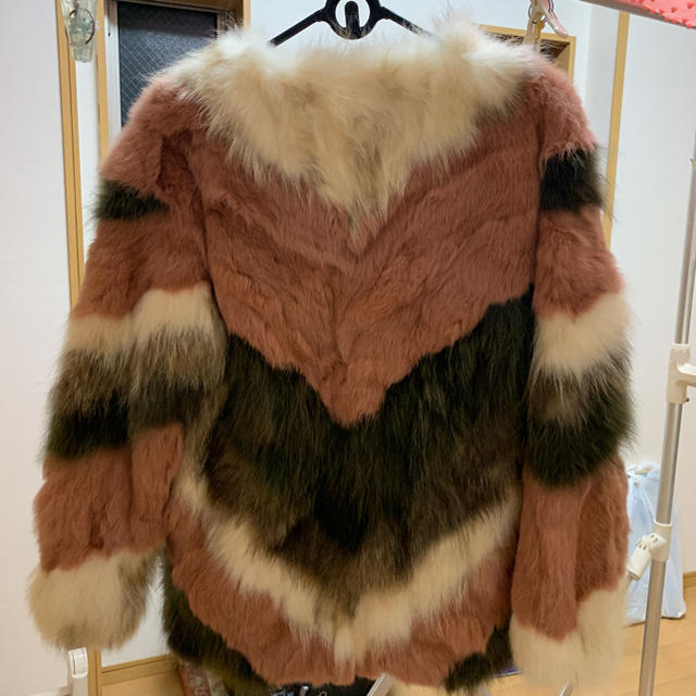 MURUA(ムルーア)のMURUA コート レディースのジャケット/アウター(毛皮/ファーコート)の商品写真