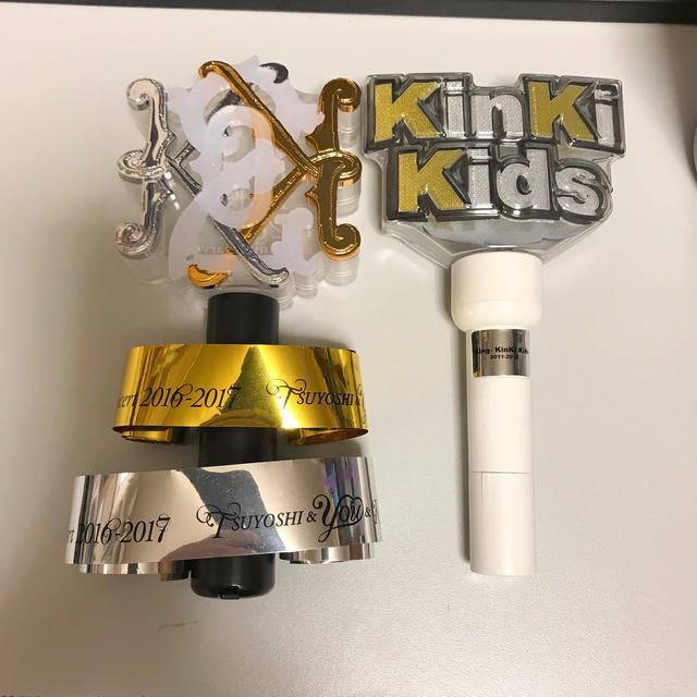 KinKi Kids(キンキキッズ)のKinKi Kids ペンライトセット  エンタメ/ホビーのタレントグッズ(アイドルグッズ)の商品写真