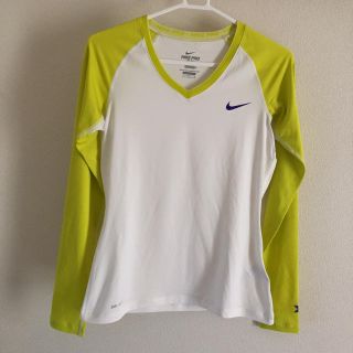 ナイキ(NIKE)の【新品】ナイキ 長袖Tシャツ Lサイズ(Tシャツ(長袖/七分))