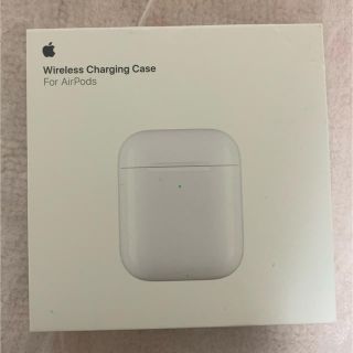 アップル(Apple)のwireless charging case for airpods(ヘッドフォン/イヤフォン)