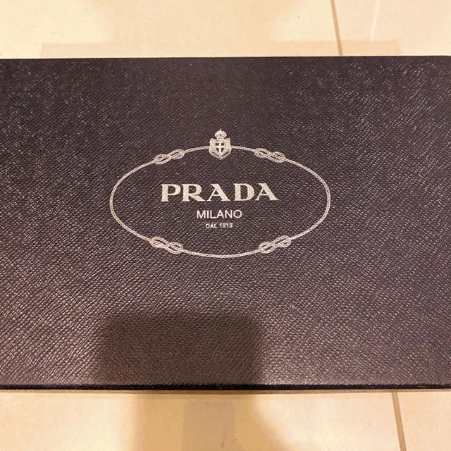 PRADA(プラダ)の[値下げ] Prada レザーシューズ 8 メンズの靴/シューズ(ドレス/ビジネス)の商品写真