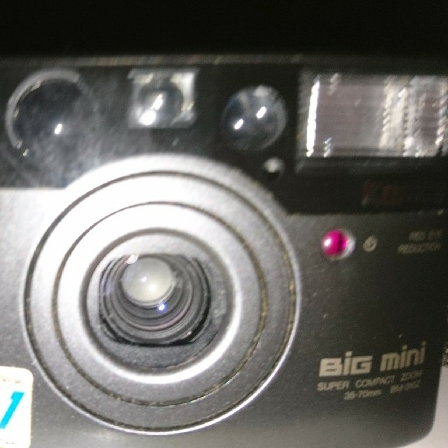 KONICA MINOLTA(コニカミノルタ)のKONICA❗BiG MiNi❗SUPER COMPACT ZOOMカメラ スマホ/家電/カメラのカメラ(フィルムカメラ)の商品写真