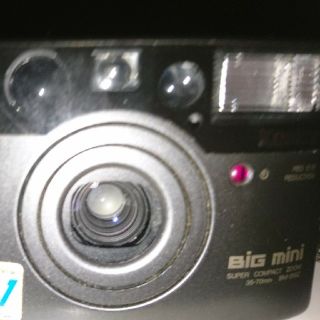 コニカミノルタ(KONICA MINOLTA)のKONICA❗BiG MiNi❗SUPER COMPACT ZOOMカメラ(フィルムカメラ)