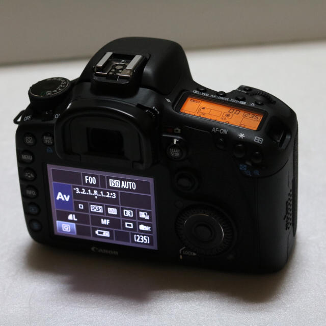 美品 キャノン Canon EOS7D 6500ショット 1800万画素 2