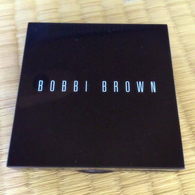 BOBBI BROWN(ボビイブラウン)の☆シマーブリック☆ コスメ/美容のベースメイク/化粧品(フェイスカラー)の商品写真