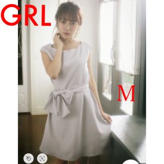 グレイル(GRL)の【美品】GRL  ウエストリボン スカラップワンピース(ひざ丈ワンピース)