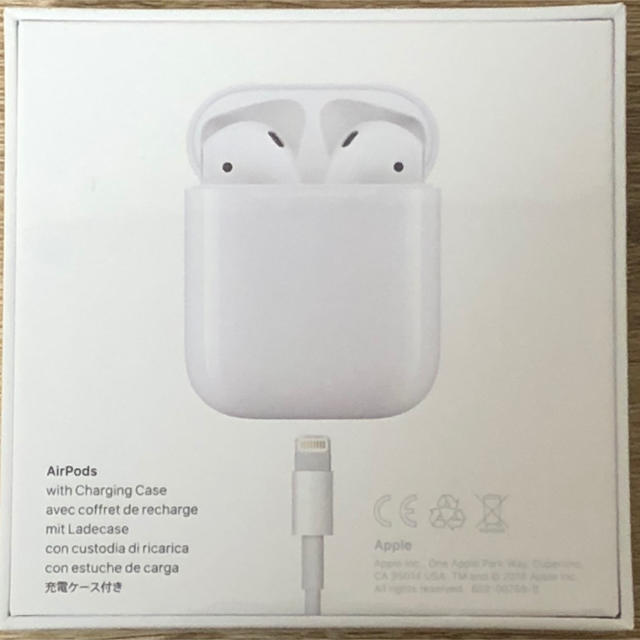 Apple(アップル)のApple AirPods スマホ/家電/カメラのオーディオ機器(ヘッドフォン/イヤフォン)の商品写真