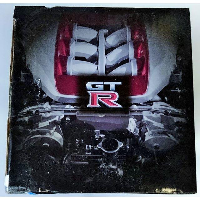 【新品未開封品 】日産GT-R（R35）ラジコンカー エンタメ/ホビーのおもちゃ/ぬいぐるみ(ホビーラジコン)の商品写真