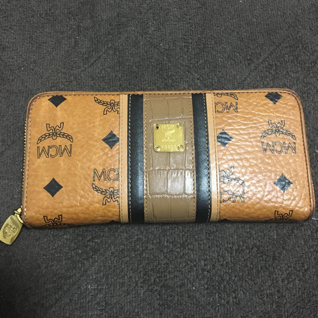 MCM(エムシーエム)のMCM 長財布 レディースのファッション小物(財布)の商品写真