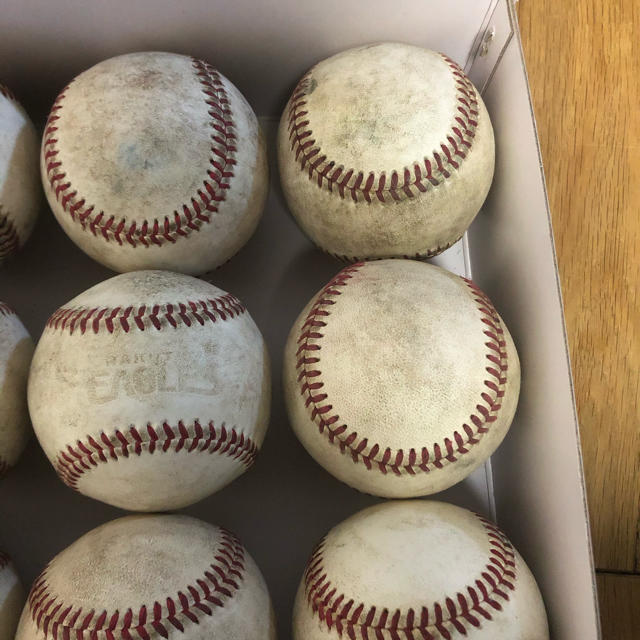 MIZUNO(ミズノ)の硬式　野球　ボール　楽天　プロ野球　NPB  12球　ホツレなし　レア スポーツ/アウトドアの野球(ボール)の商品写真