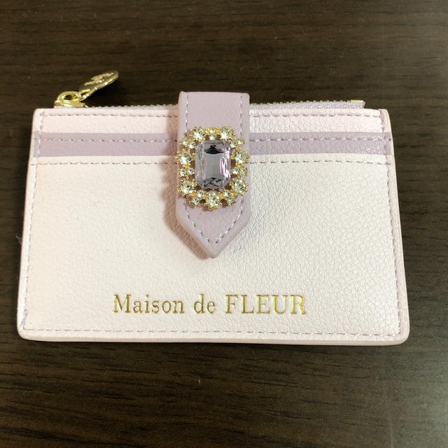 Maison de FLEUR(メゾンドフルール)のメゾンドフルール　カードケース レディースのファッション小物(名刺入れ/定期入れ)の商品写真