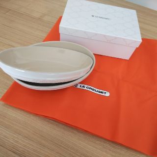 ルクルーゼ(LE CREUSET)のLE CREUSET☆オーバルボール23cm(食器)