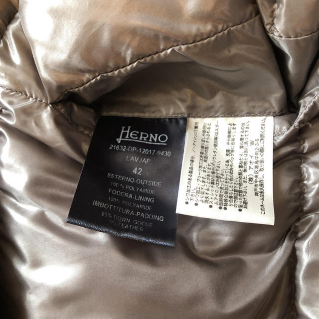 HERNO(ヘルノ)のヘルノ　ダウンコート レディースのジャケット/アウター(ダウンコート)の商品写真