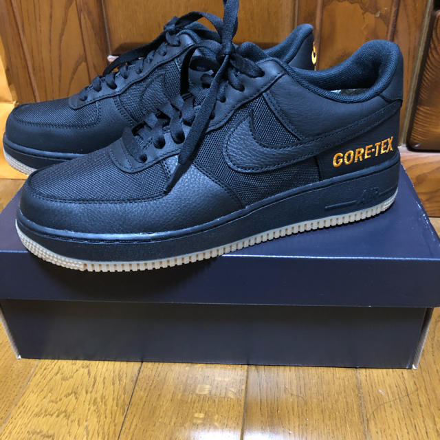 NIKE AIR FORCE1 ゴアテックス