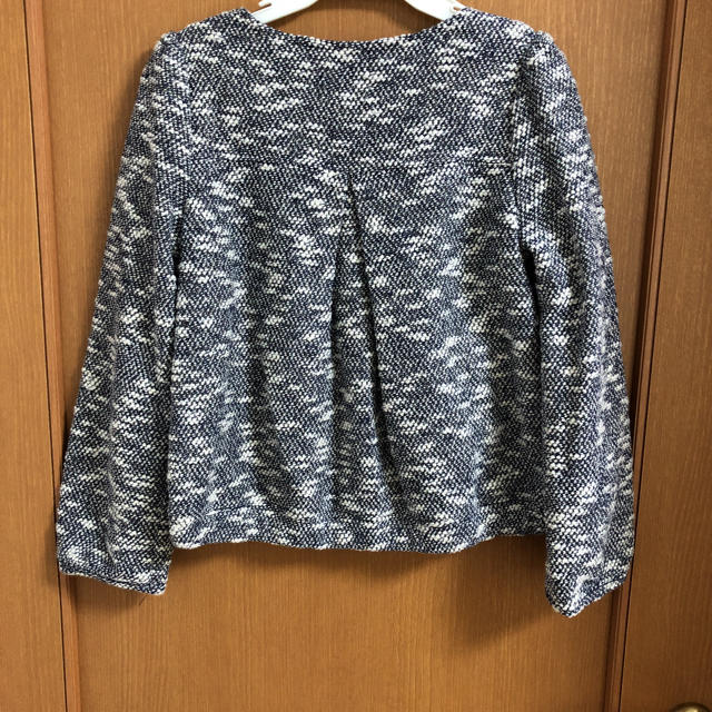 GU(ジーユー)のビジュー　ノーカラー　ジャケット キッズ/ベビー/マタニティのキッズ服女の子用(90cm~)(ジャケット/上着)の商品写真