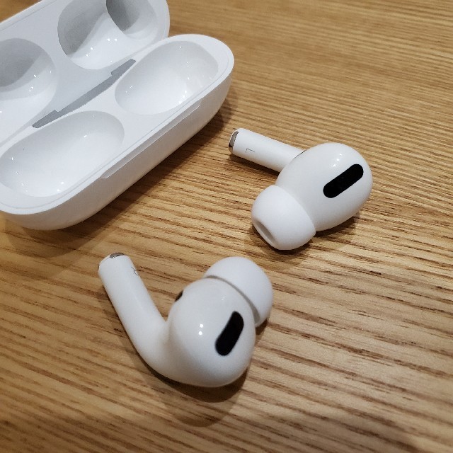 【美品】AirPods Pro ケース付