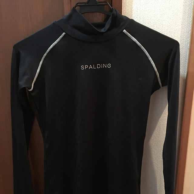 SPALDING(スポルディング)の！専用！長袖Tシャツ　スポルディング　Ｍ スポーツ/アウトドアのランニング(ウェア)の商品写真