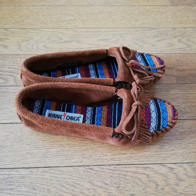 新品】ミネトンカ モカシシ 新品♡ミネトンカ モカシン US8(25m)