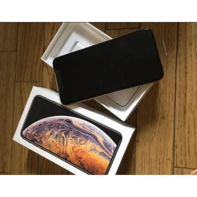 iPhone XS Max SIMフリー 256GB