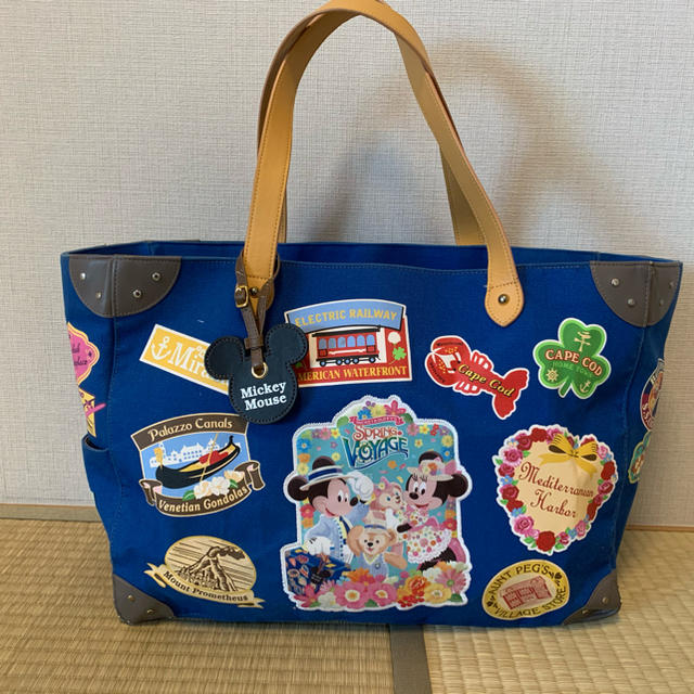 ディズニー画像ランド 驚くばかりダッフィー トート バック ディズニー画像ランド 驚くばかりダッフィー トート バック