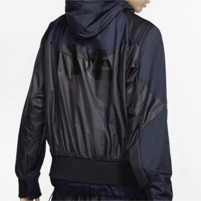 sacai(サカイ)の⭐️ラスト1点‼️⭐️希少なXS Nike Sacai Hooded  メンズのジャケット/アウター(ナイロンジャケット)の商品写真