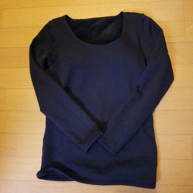 カップ付き長袖インナー レディースの下着/アンダーウェア(アンダーシャツ/防寒インナー)の商品写真