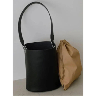 RIM.ARK Leather bucket bag(ショルダーバッグ)