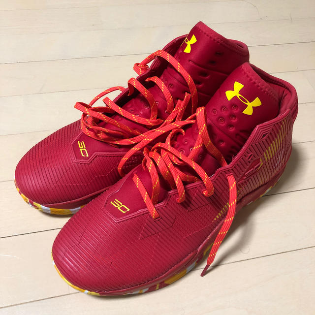 under armour カリー4　バスケットジュース　大きいサイズ