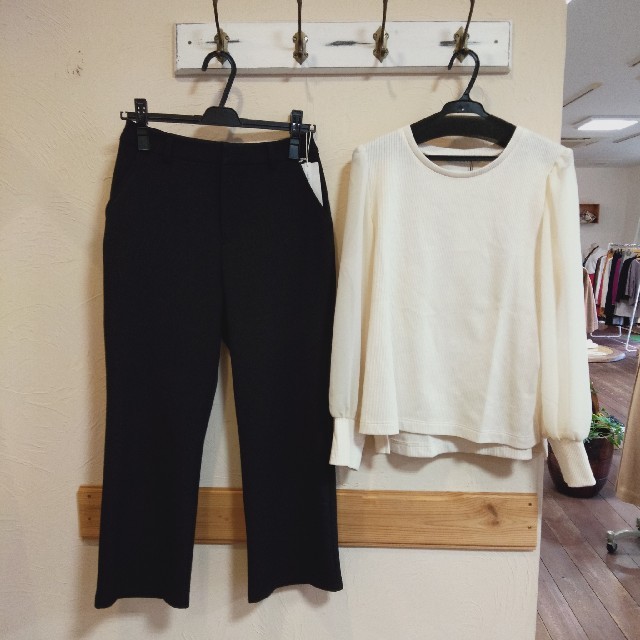 カットソー+パンツ
