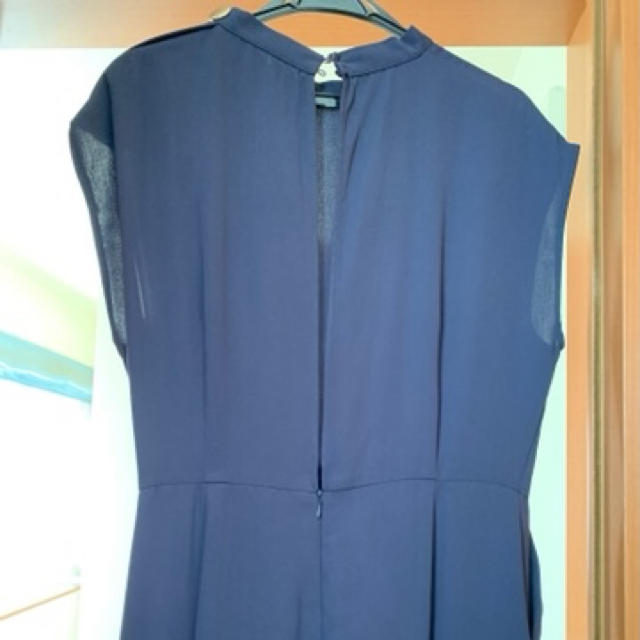 【値下げ!】新品未使用 ZARA ネイビー ジャンプスーツ オールインワン 【値下げ!】新品未使用 ZARA ネイビー ジャンプスーツ オールインワン